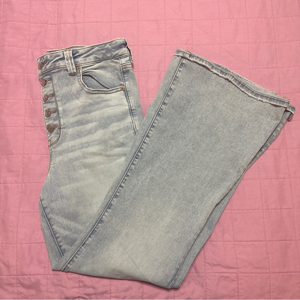 American Eagle Super Hi-Rise Flare Jeans Size 14